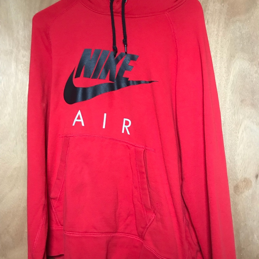 Nike - Red Pullover/Hoodie